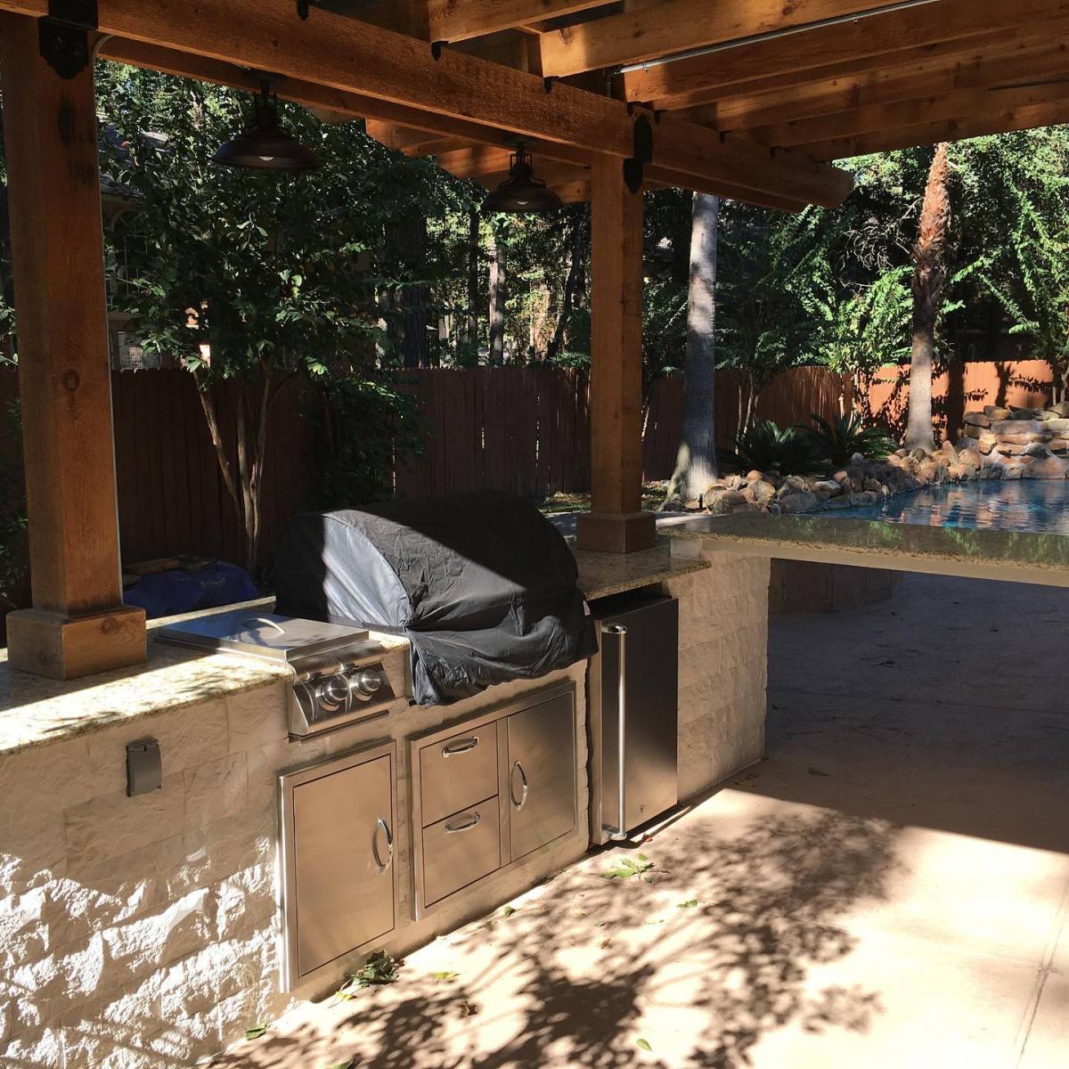 Outdoor-Kitchen-builder-in-The-Woodlands-TexasJM-Outdoor-Living