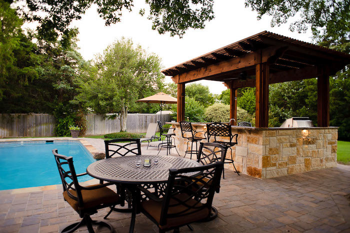Outdoor-Kitchen-and-Pergola-Contractor-in-The-Woodlands-Texas.-JM-Outdoor-Living