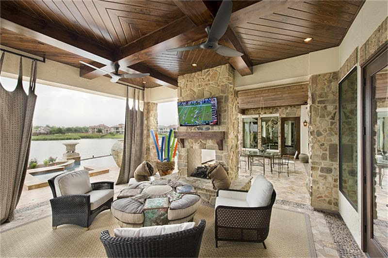 exquisite-custom-patio-builder-in-The-Woodlands-Texas.-JM-Outdoor-Living